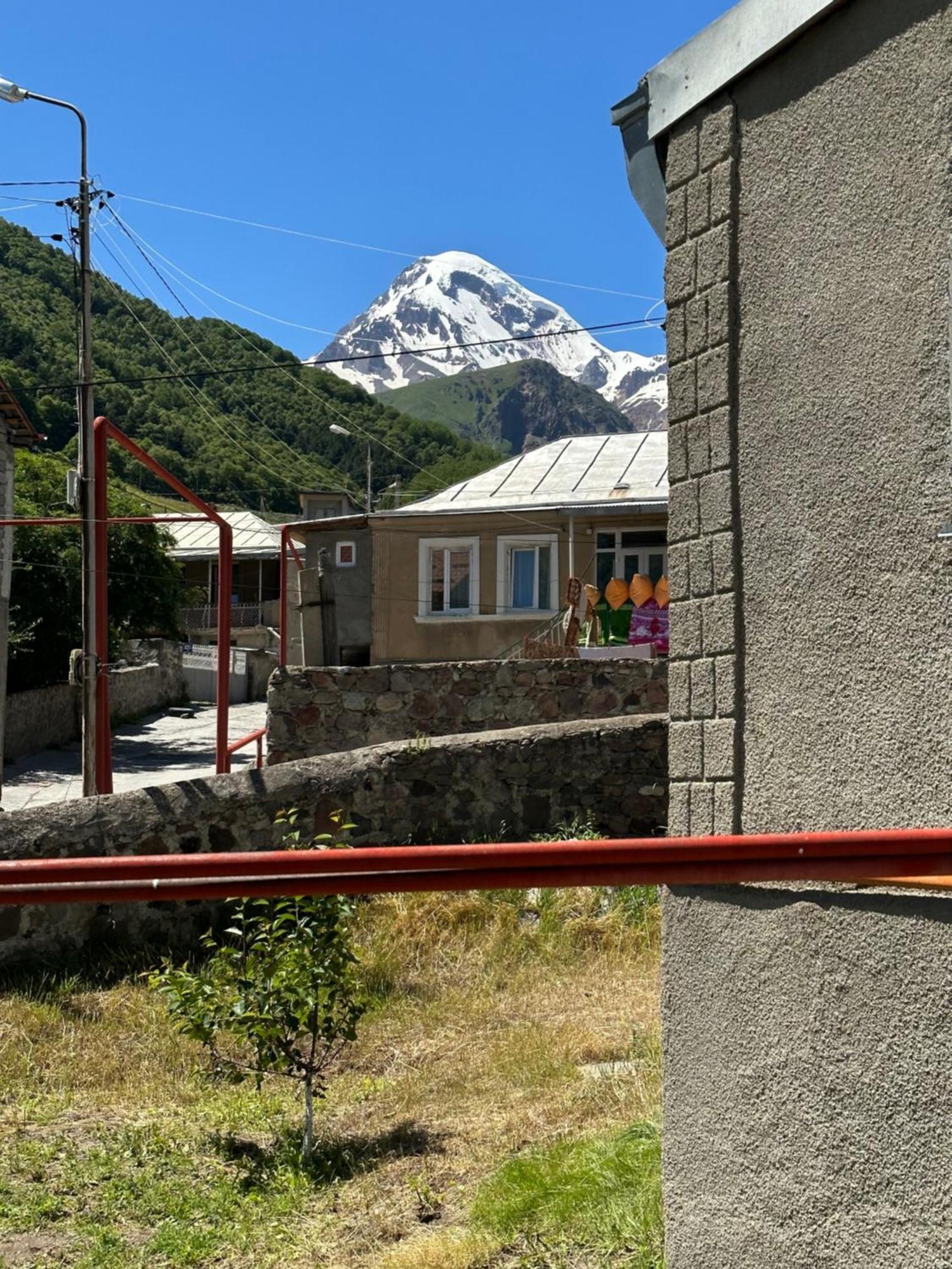 Polaris Kazbegi Hotel Екстериор снимка