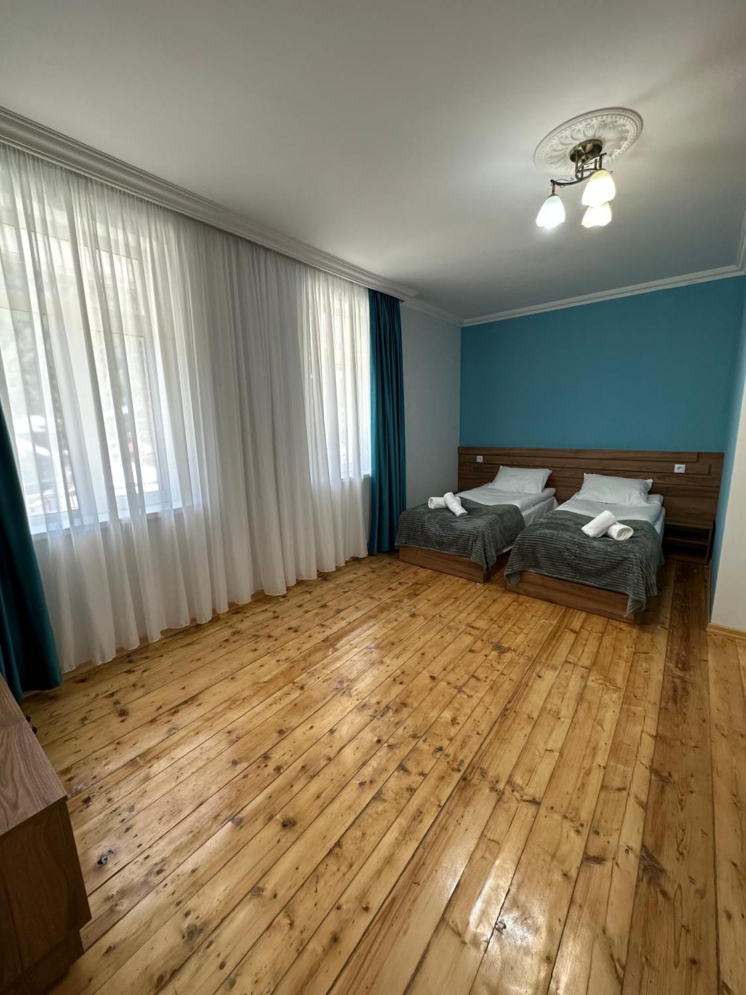Polaris Kazbegi Hotel Екстериор снимка