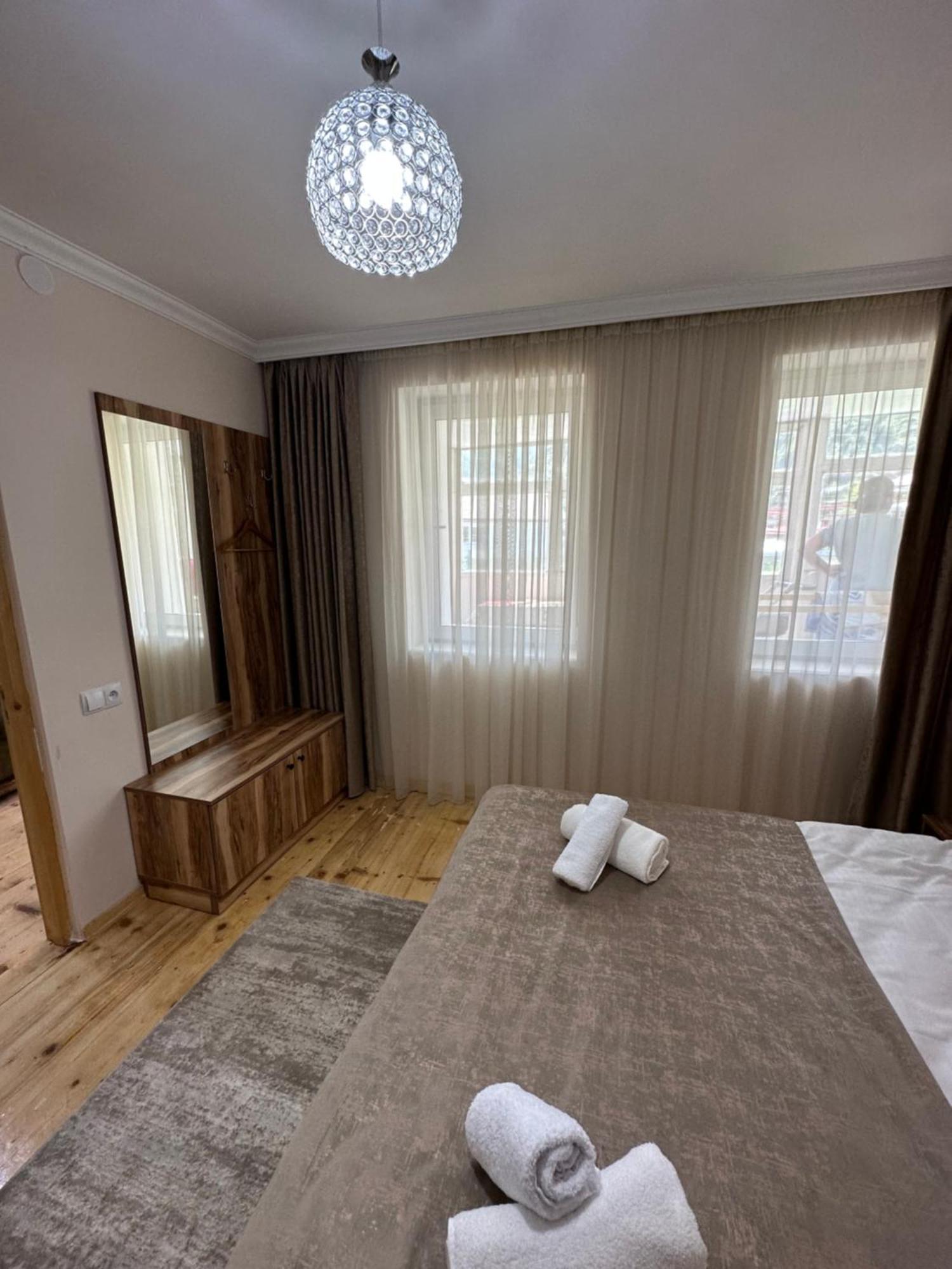 Polaris Kazbegi Hotel Екстериор снимка